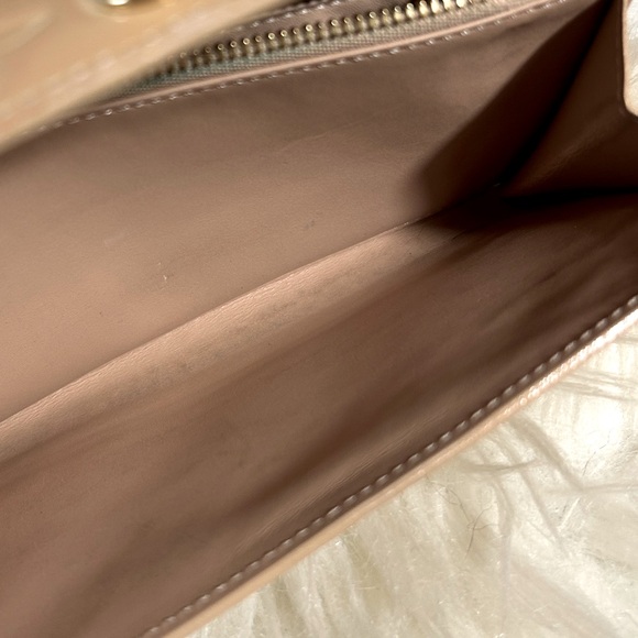 ✨💎 AUTHENTIC 💎✨ Louis Vuitton Monogram Vernis Beige Long Wallet - Picture 2 of 12